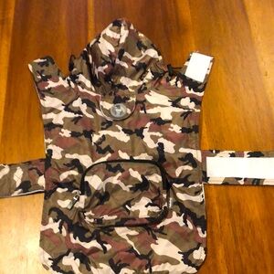 FabDog cammo windbreaker Small breed.